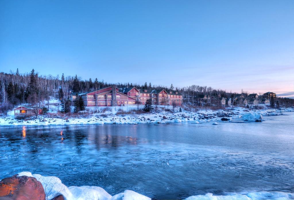 Cove Point Lodge Beaver Bay Exterior foto