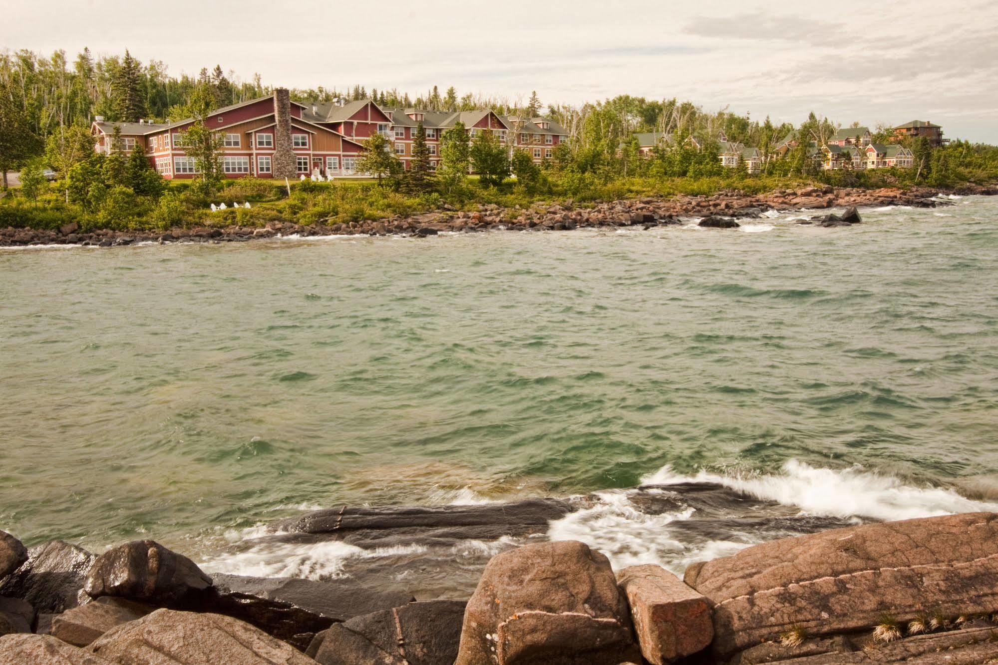 Cove Point Lodge Beaver Bay Exterior foto